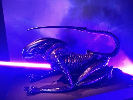 Mooie stukken, weinig verhaal in expositie Science Fiction