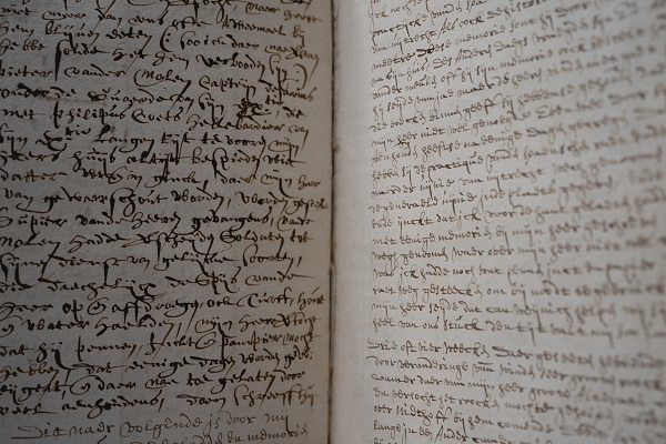 Museum Flehite toont dagboek Johan van Oldenbarnevelt